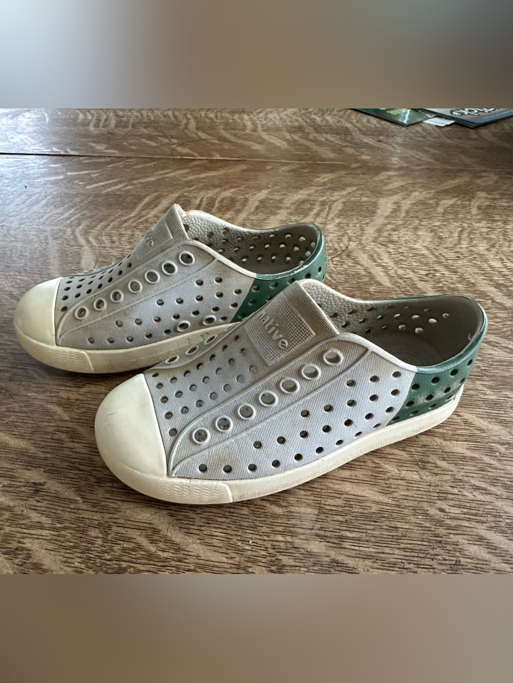 Native Jefferson Slip-On Kids Shoes in grey and Green